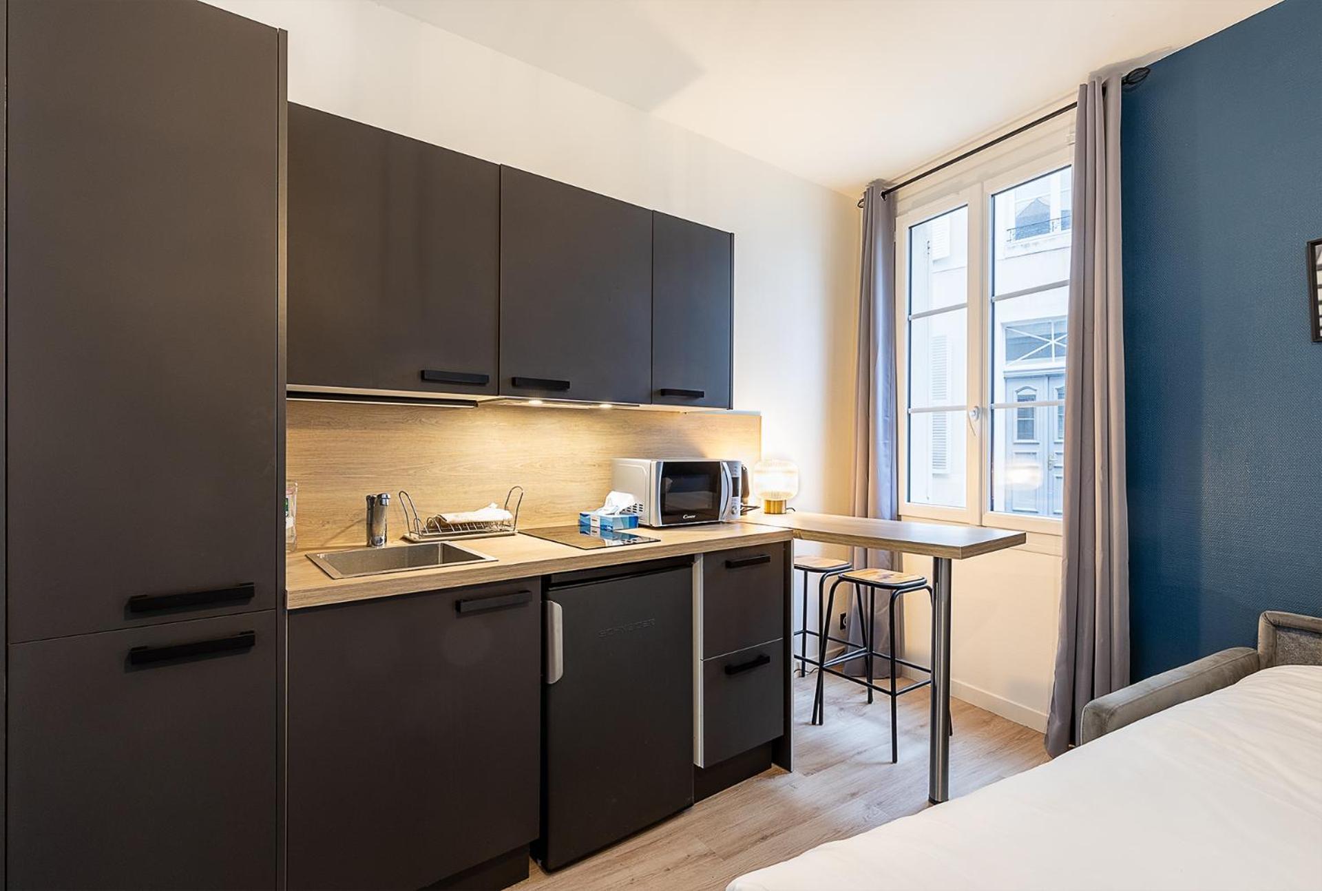 Smart Inn Fontainebleau Centre- Studio Zewnętrze zdjęcie